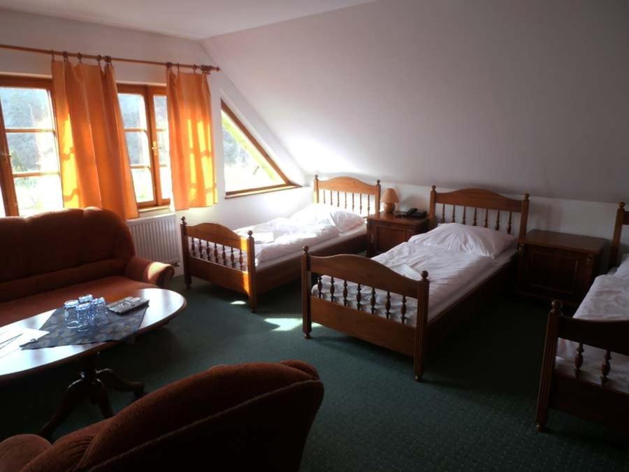 Hotel Klor 도우들레비 객실 사진